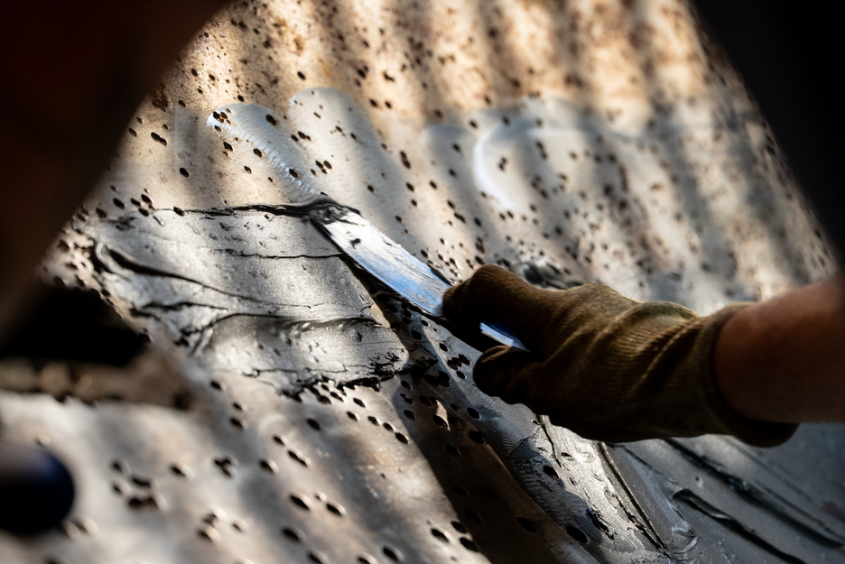 WEICON HB 300 | Met staal gevuld, hittebestendig epoxyharssysteem voor reparatie en spuitgieten