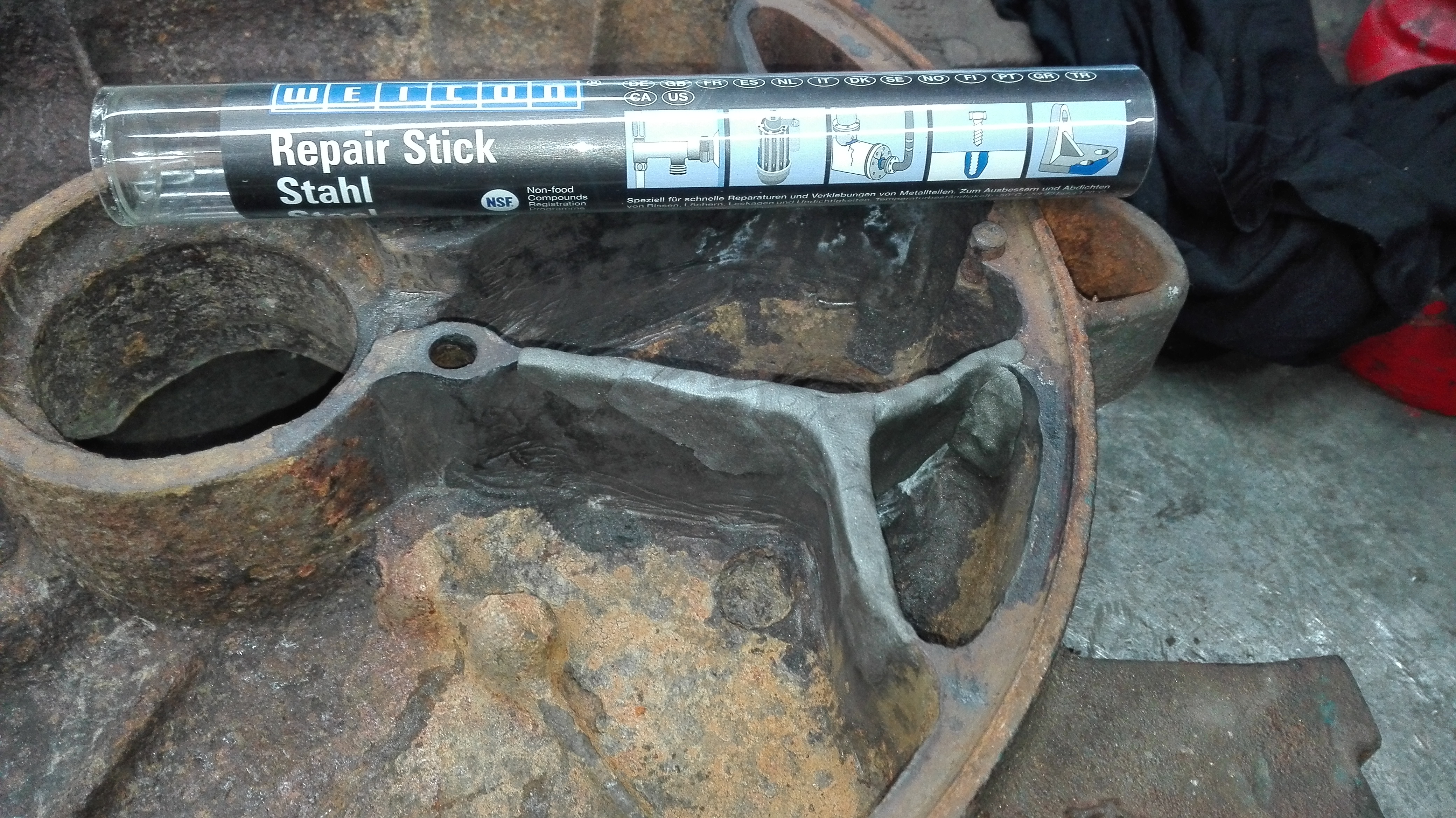 Repair-Stick Staal | Reparatieplamuur met drinkwater goedkeuring