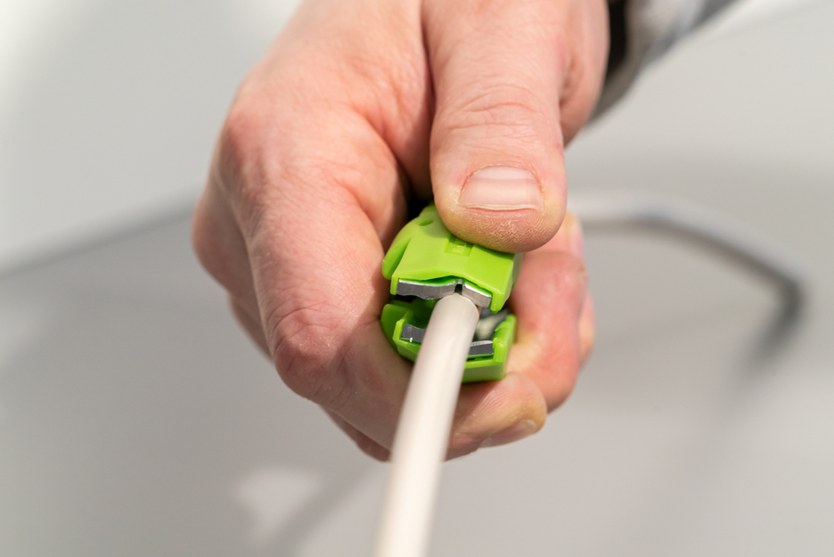 Quadro stripper No. 100 Groene lijn | Duurzaam afbijtgereedschap I Multifunctionele afbijtgereedschap I Werkbereik afbijt 0,5 - 16 mm² I Afbijt 4 - 13 mm Ø