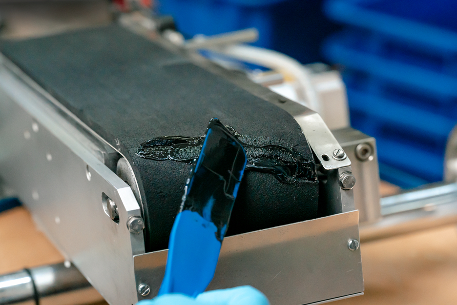 Belt Repair-Kit | Polyurea reparatie- en coatingmassa voor rubberen oppervlakken, werkpakket