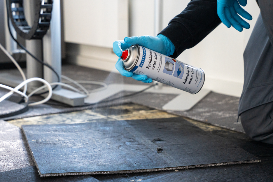 Lijmspray extra sterk | Verspuitbare contactlijm voor sterke en duurzame verlijming van vilt, kunstleer en isolatiematerialen