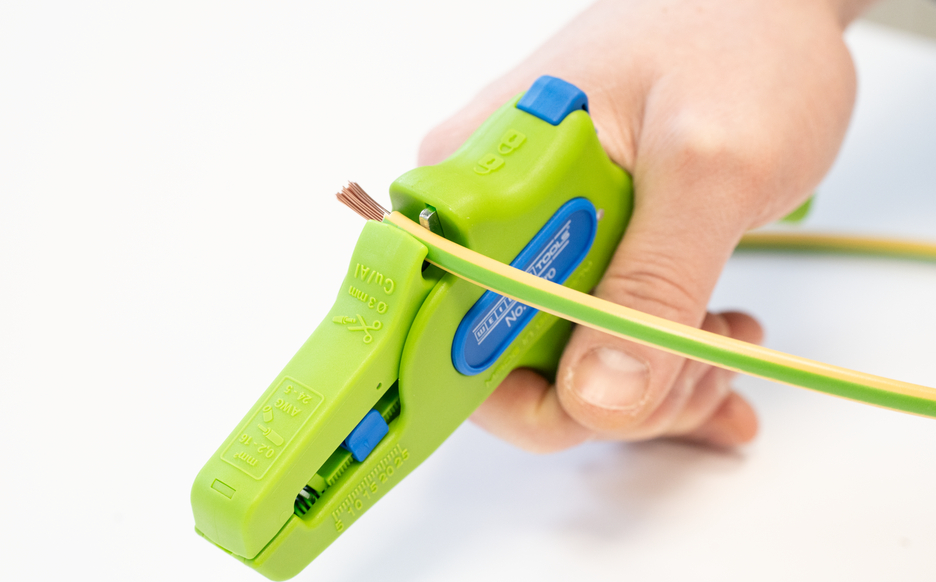 Striptang No. 5 Pro Green Line | Strippers gemaakt van maximaal 97% hernieuwbare grondstoffen