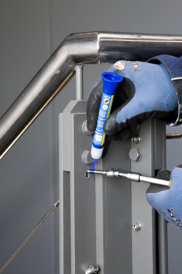 WEICONLOCK® AN 302-43 | gemiddelde sterkte, hogere viscositeit, met drinkwatergoedkeuring