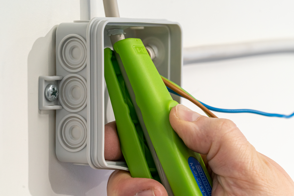 Multi-Stripper No. 400 Green Line | Duurzame stripper, multifunctionele stripper, werkbereik strippen 0,5 - 6,0 mm² / strippen 8 - 13 mm Ø