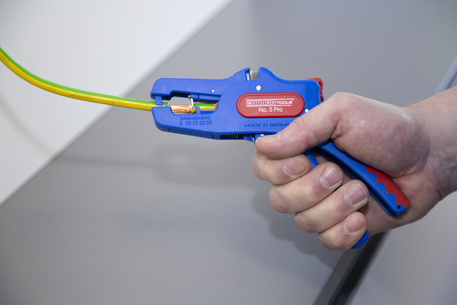 Afstriptang No. 5 Pro | voor alle gangbare flexibele en massieve geleiders | werkgebied 0,2 - 16,0 mm²