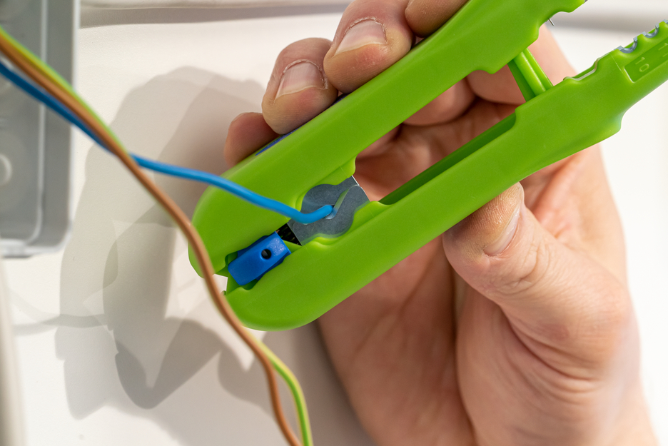 Multi-Stripper No. 400 Green Line | Duurzame stripper, multifunctionele stripper, werkbereik strippen 0,5 - 6,0 mm² / strippen 8 - 13 mm Ø