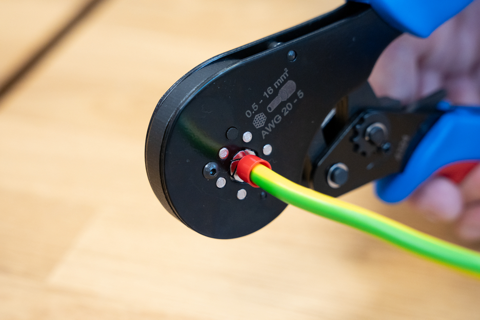 Krimptang 16 mm² HEX | Zeshoekige krimp voor eenvoudig insteken met ronde aansluitklemmen