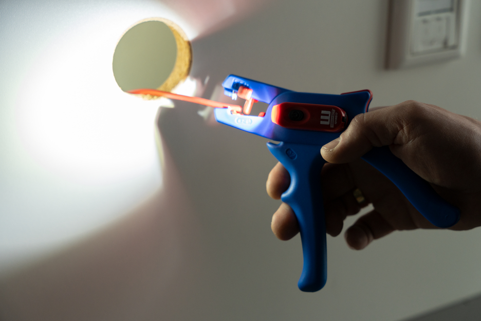 LED Werklamp | Drie helderheidsniveaus zorgen voor optimale zichtbaarheid en veilig werken in donkere werkomgevingen
