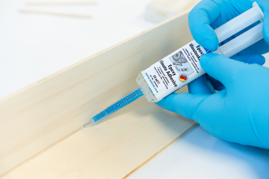 Epoxy Minutenlijm | Universeel toepasbare, hittebestendige epoxyharslijm.