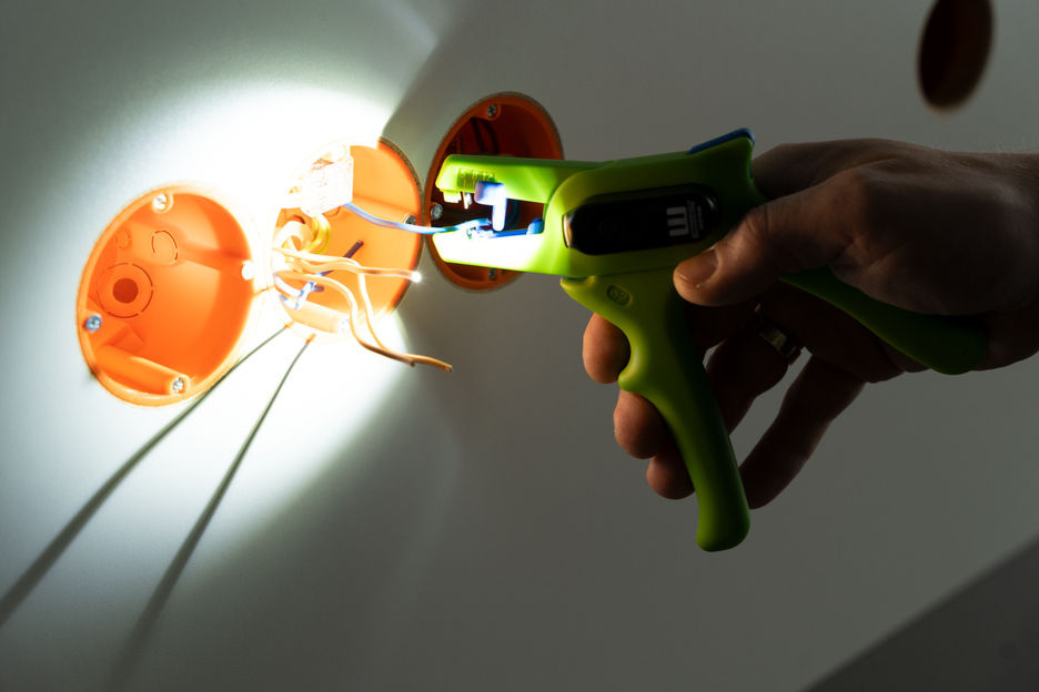 LED Werklamp | Drie helderheidsniveaus zorgen voor optimale zichtbaarheid en veilig werken in donkere werkomgevingen