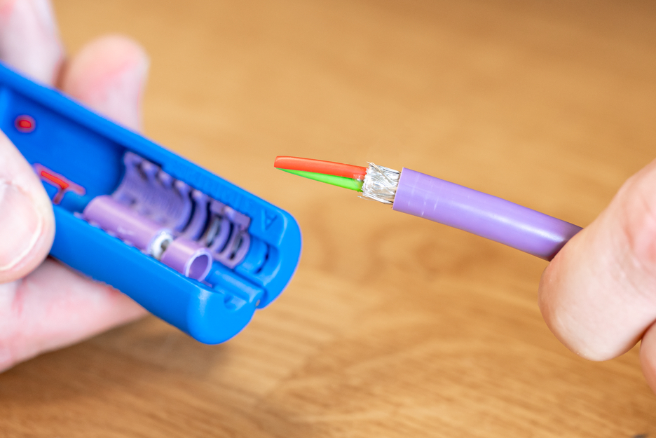 Profibus Stripper No. 2 | Ontmantelingsgereedschap voor bijvoorbeeld afgeschermde Profibus-datakabels